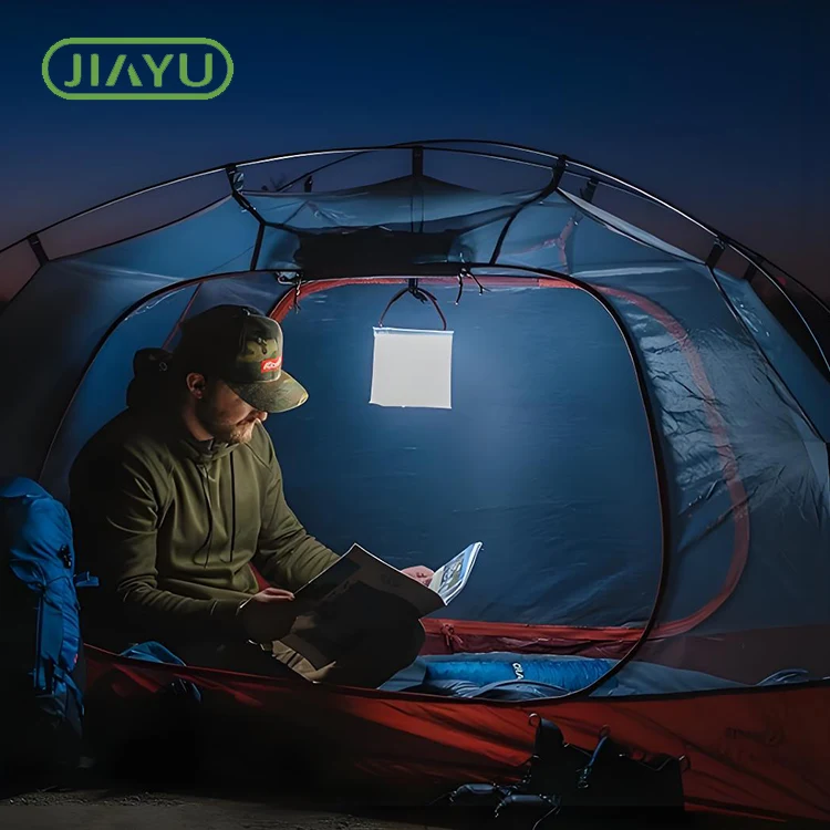 Luz solar para acampamento de emergência